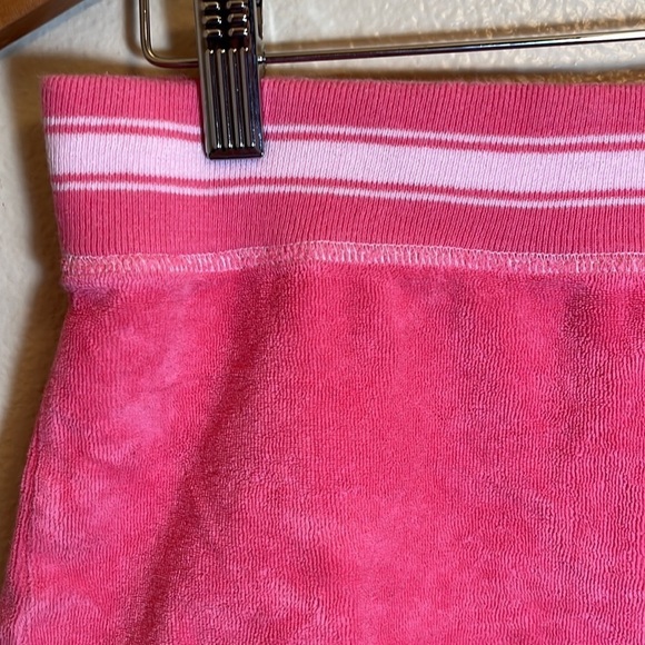 ESPRIT Barbie Core Terry Cloth Shorts - Picture 2 of 7